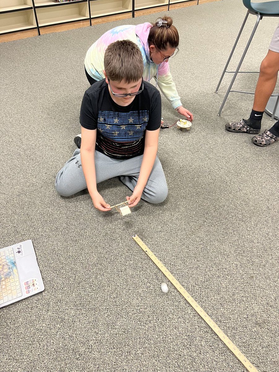 TRMSFalcons's tweet photo. Thank you, @GEARUPBurke for another great Family Design Night! #allinBCPS #ignitelearningBCPS https://t.co/BNMHBA8acL