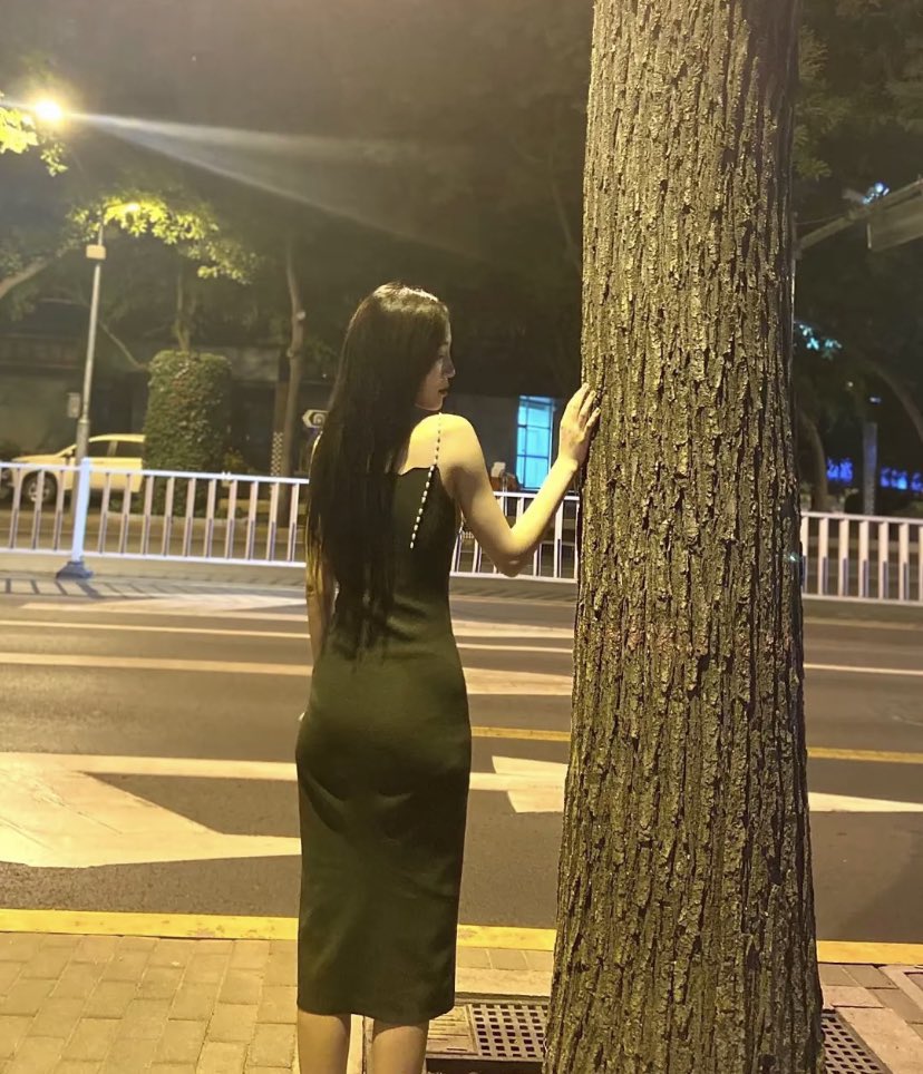 urdeadcortez's tweet photo. 查看主页的顶置推文获取mm联系方式资源！！！

地区：吕梁孝义市年龄：23身高：164
体重：96
价格：800/次 1700/夜
服务：鸳鸯戏水 奶推漫游 无套口交 六九爱爱 蚂蚁上树 老汉推车 观音坐莲 毒龙钻  Jk 制服（ps.妹妹服务好不矫情，资源已扫雷）#吕梁喝茶 #吕梁线下  #吕梁资源 https://t.co/T9EnjYV9yw