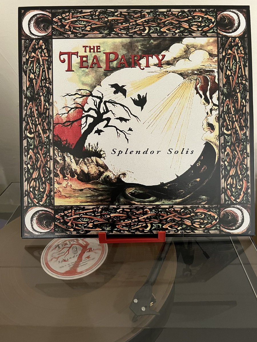 readingjess's tweet photo. It’s the perfect Autumn day to play this perfect Autumn album(loud)! Checking my calendar but still no Tea Party gigs … 🤔🇦🇺 @theteapartyband @Burrowsdrums @chatwood @jeffmartin777 #theteapartyband #splendorsolis https://t.co/7ReoWOi8F8