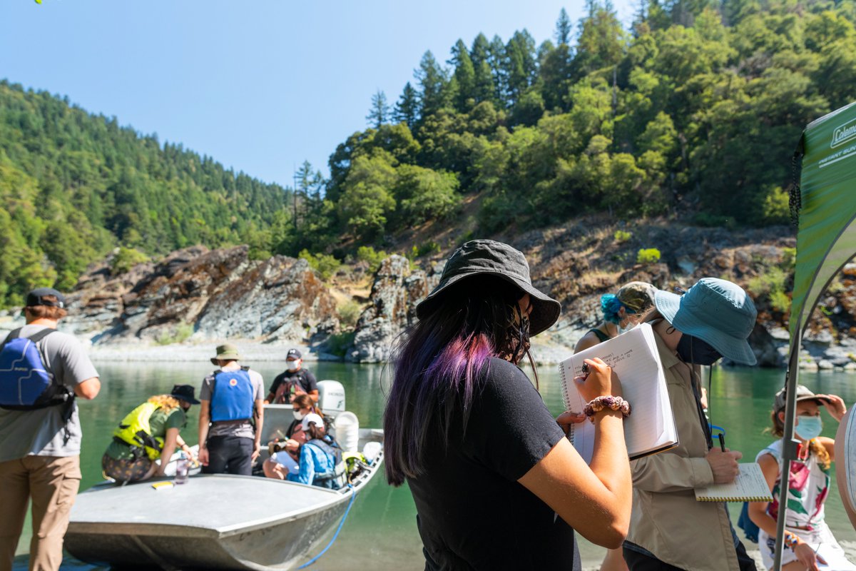 calstate's tweet photo. Several years ago, @HumboldtCalPoly Dr. Alison O’Dowd and her master’s student conducted research at the Klamath River Watershed. Since then, that experience has grown into a full field course. 

Learn about her students' hands-on work in the Klamath: https://t.co/ylz1VD3T10 https://t.co/JO6gmIy4sh