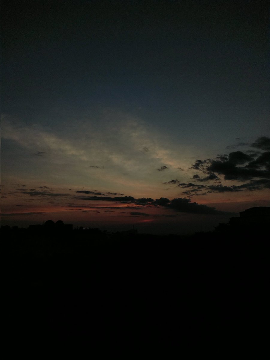 _Sammmmm1's tweet photo. Sunrises >>> Sunsets
Go Argue with a wall 🙃 https://t.co/Zew15WZz5q