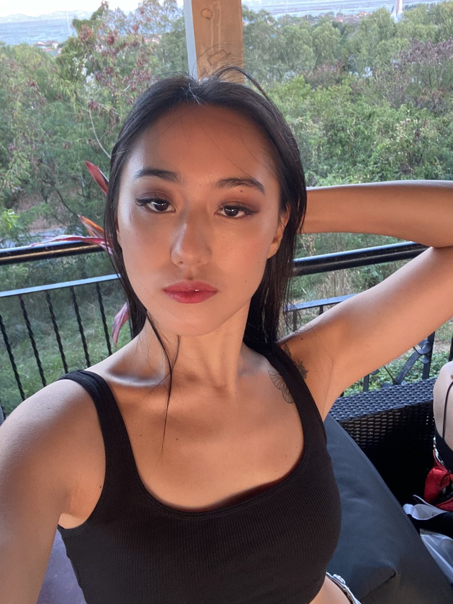 Risa tweet media