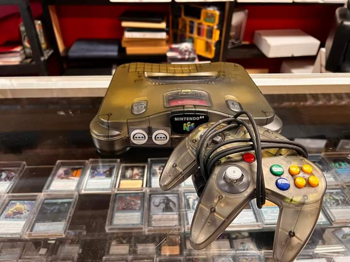 ShowcaseComics5's tweet photo. Got these into the shop today. They won't last long!
#Nintendo64 #SEGA #SEGASaturn #VideoGamesForSale #GamesForSale #VideoGames #Slidell #SlidellForSale #ShowcaseComics #OldGameSystems https://t.co/2y2AfVmAg1