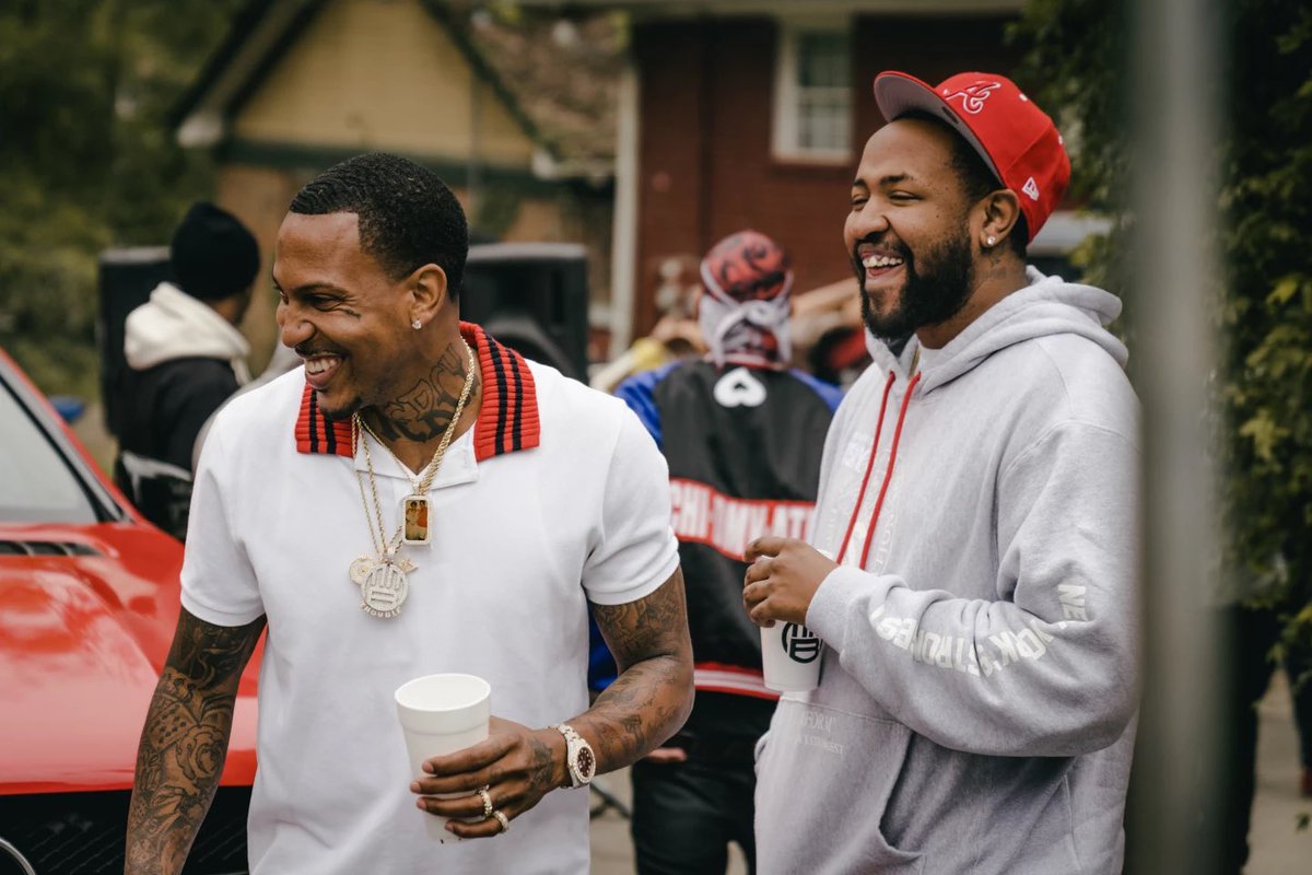 trapsntrunks's tweet photo. Long Live #Skoob 🕊️ @MikeWiLLMadeIt https://t.co/qGUqfxAbF9