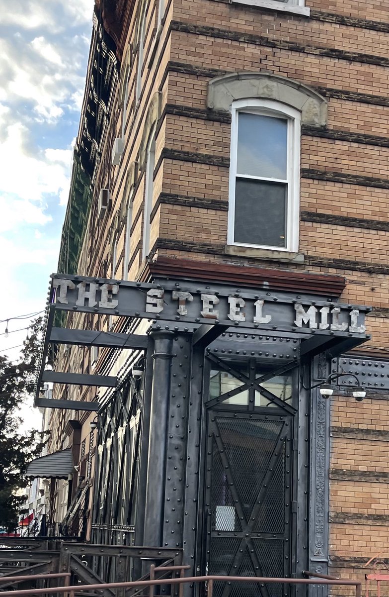john_bigmun's tweet photo. Is it just me or doesTHE STEEL MILL have to be a gay bar ? https://t.co/hyxP1jpK52