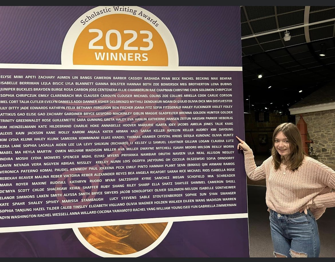 Olivia got to visit her SILVER Key winning illustration at the State Museum today! How exciting! <a href="/artandwriting/">Scholastic Art & Writing Awards</a> #BSHSNAHS #WEareBermudian