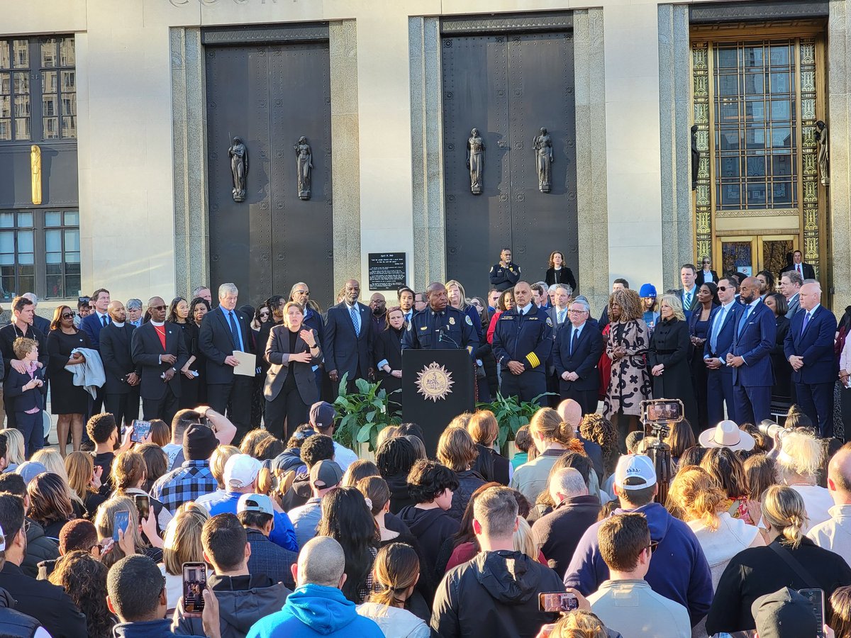 MNPDNashville's tweet photo. Chief Drake at the vigil for the Covenant victims: "Our officers have cried &amp; are crying with the Nashville community &amp; the world. From your support, we gather strength &amp; the will to carry on in the protection of our city. May you, too, be strong as we face the coming days." https://t.co/qLQDruHp53