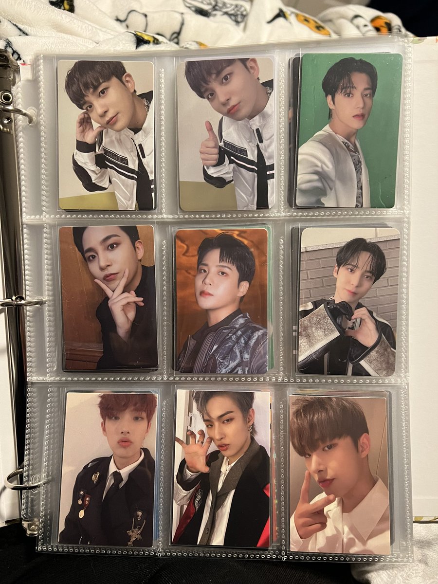 halaziayeo's tweet photo. selling these for 6$ with shipping include, US only!! https://t.co/jjdQqfMAzb