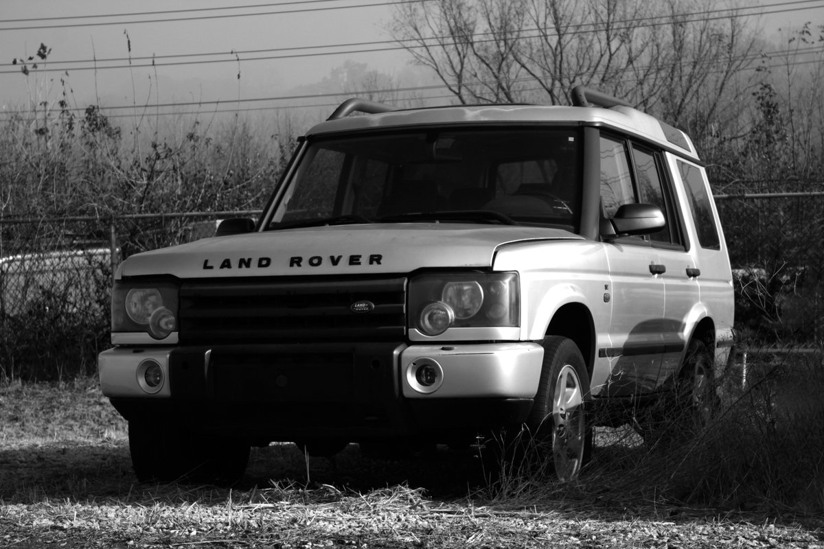 Can a Land Rover Discovery teach Christians how to be Godly leaders? Yes, actually. #landrover #truckyeah #mensministry #dailydevo #dailydevotion johnv16.com/stories/the-te…