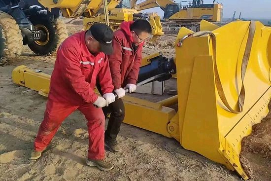 SHANTUI Bulldozer Once Again Battle Frontier Mines
Welcome to inquire us about Shantui Bulldozer👋
 
#shantui #shantuibulldozer #bulldozer #bulldozers #frontiermines #mines #earthmoving
#earthmovingequipment#construction