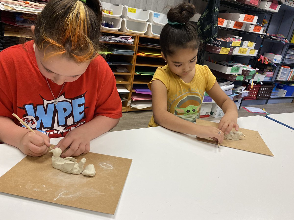 Ashley Fort tweet media