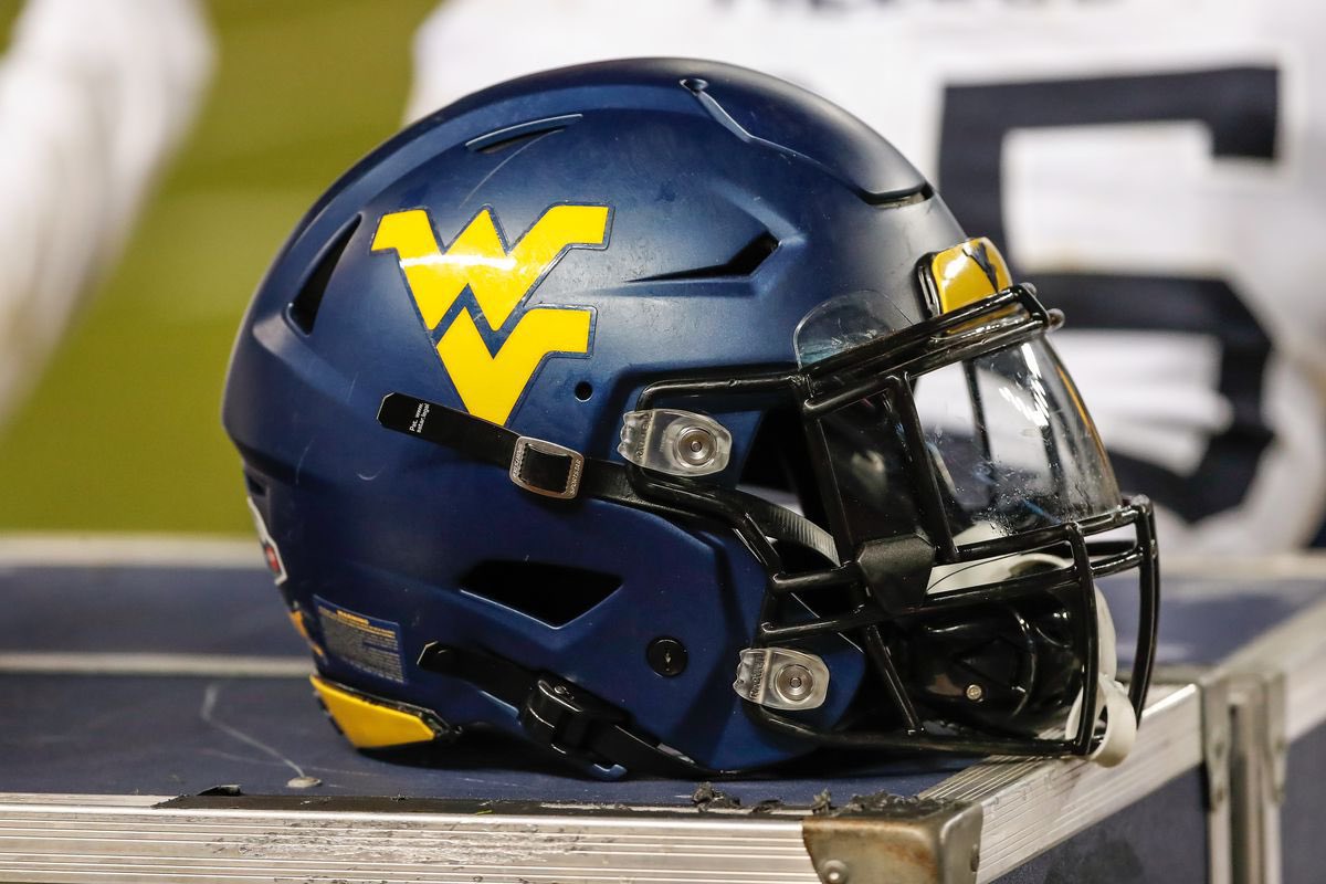 One11Recruiting's tweet image. ‼️ WEST VIRGINIA FOOTBALL LOOKING FOR RECRUITS TO ADD TO THEIR WATCH LIST ‼️ 

✅ LOOKING AT ALL POSITIONS ✅

RT AND DROP TAPE🔽🔽🔽🔽🔽🔽

📲 DM OPEN!

🔗One11Recruiting.com