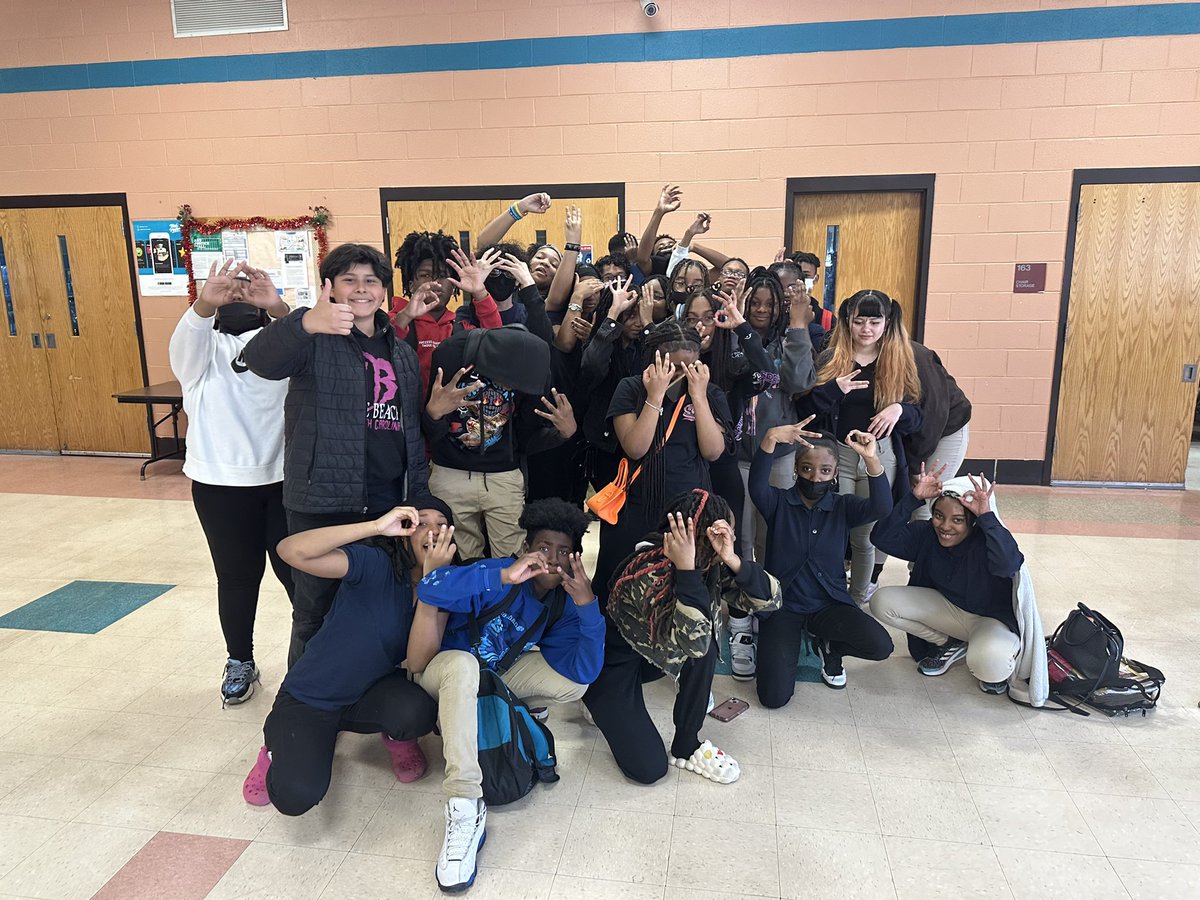 BSMS_PGCPS's tweet photo. Congratulations to our 6th and 8th graders for making it to the finals of our school's March Madness challenge! Your hard work and dedication have paid off, and we're proud of your achievements.! ๐ @PrincipalBSMS @Iam_mrgreen @pgcps #MarchMadness #TheStoddertWay #SOAR https://t.co/xYn3eRXCJy