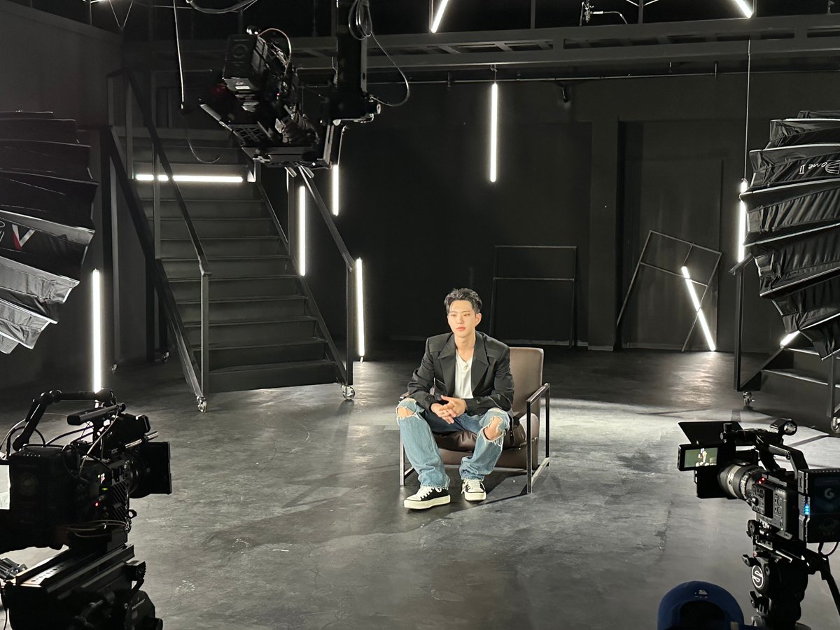 K_POP_GEN's tweet photo. 📸 #케젠촬영현장 #EP7_MakeYouMove

🔥D-day🔥
숨이 막히고 몸이 떨리는
흑발🖤호랑이의 스파이더 오다. ఇ ◝‿◜ ఇ

몸으로 부르는 음악, 
움직이는  K-POP에 대한 
호랑이🐯의 시선이 궁금하다면⁉

#케이팝제너레이션 7화 에서 확인하세요🫶🏻

@pledis_17 #호시 #세븐틴 #티빙 https://t.co/paBonrcFU6