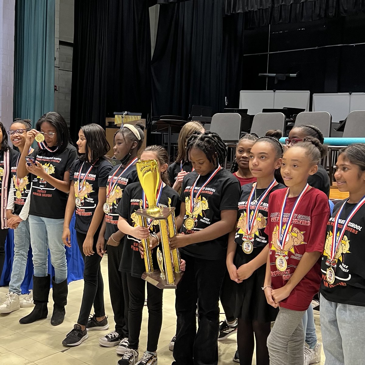 MsEmClark's tweet image. Join me in raising money for Meadow Elementary! via @givebutter givebutter.com/meadowfps #FPSPI @NYFPS