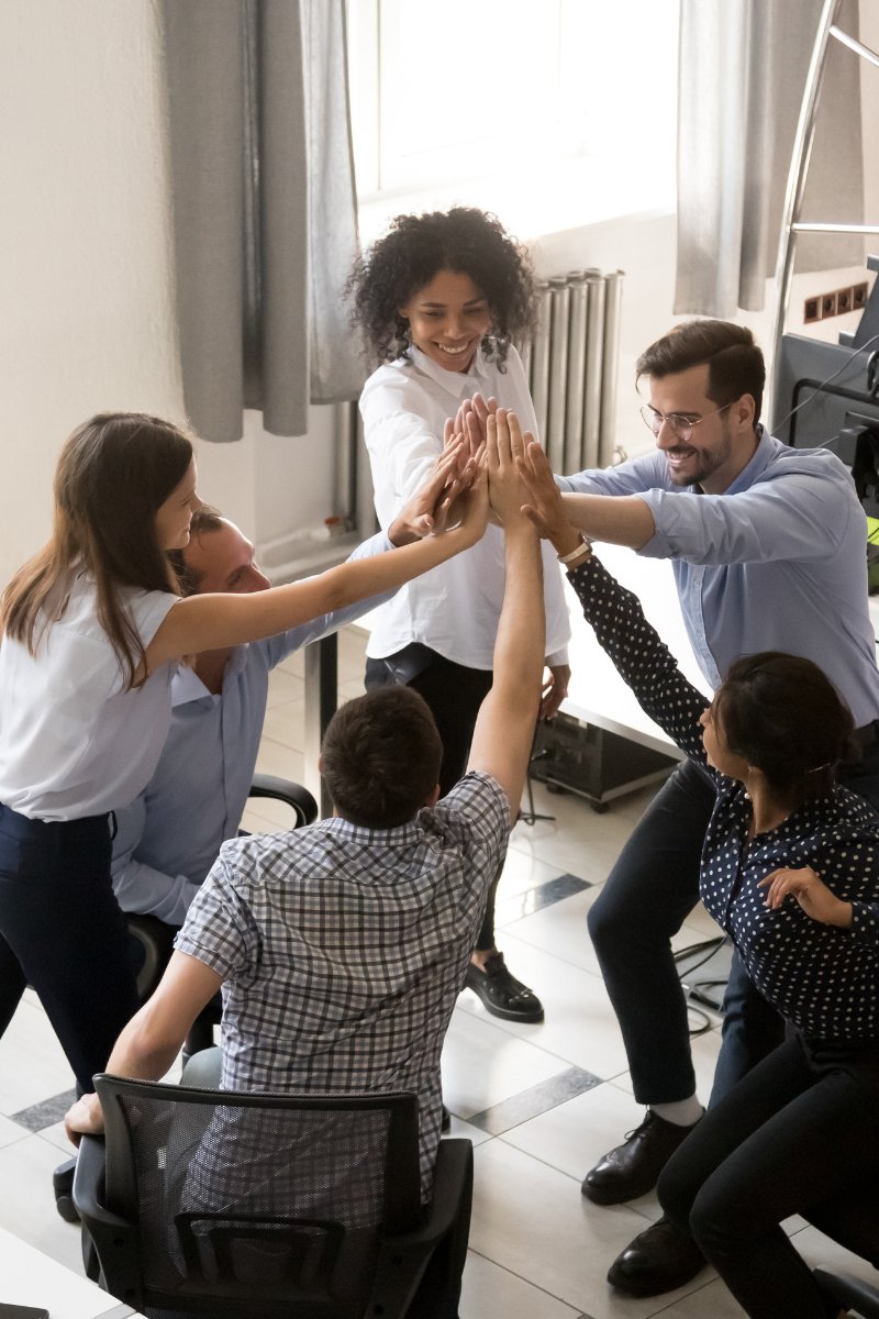 There are many steps that guide you to reaching your goals. Here are 5 that are very helpful. joannyoungbloodking.com/5-ways-to-set-… #goals #goal