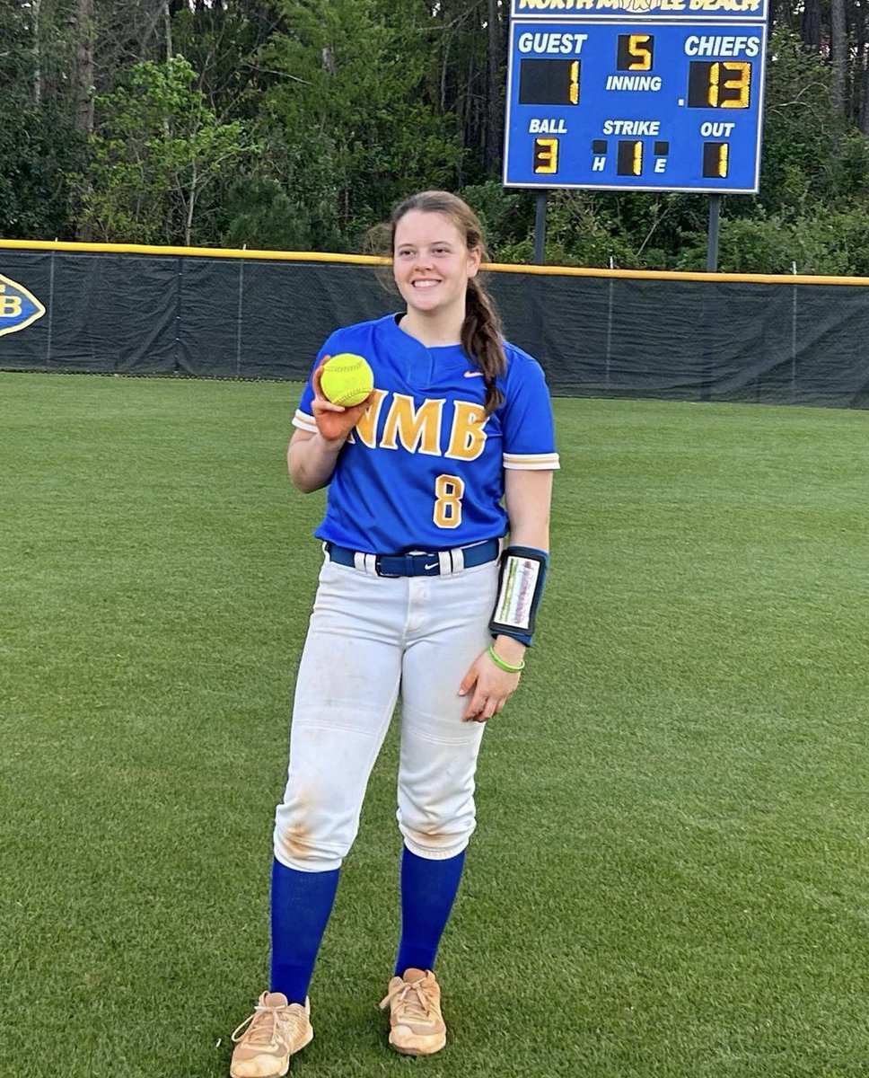 LeonhardtHadley's tweet photo. I hit my fourth all time home run tonight! Second one for the 2023 Season! also congrats to my teammates Aaliyah on her walk off grand slam! #SoloHomeRun https://t.co/vtL2IfZdMR
