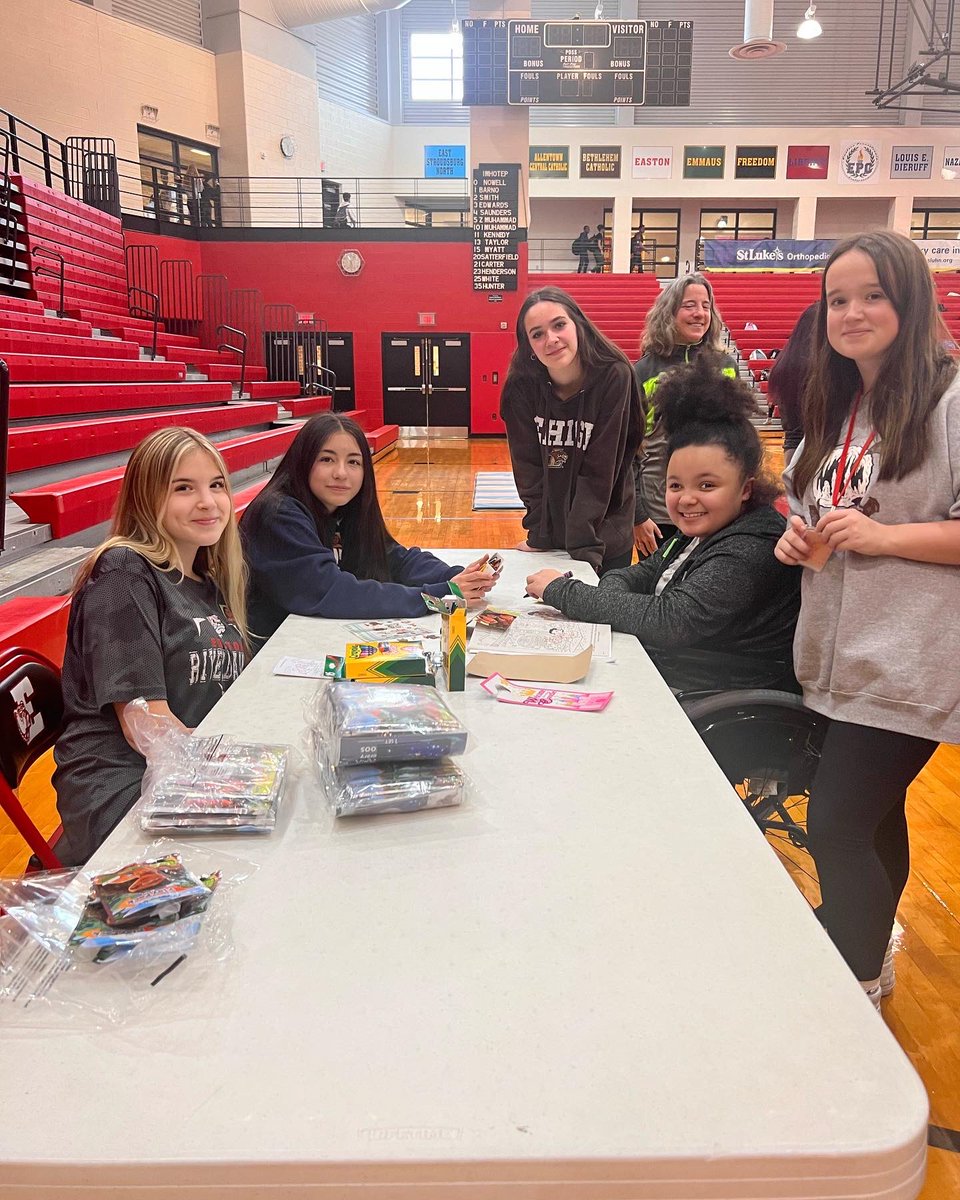 Michelle Cuvo tweet media