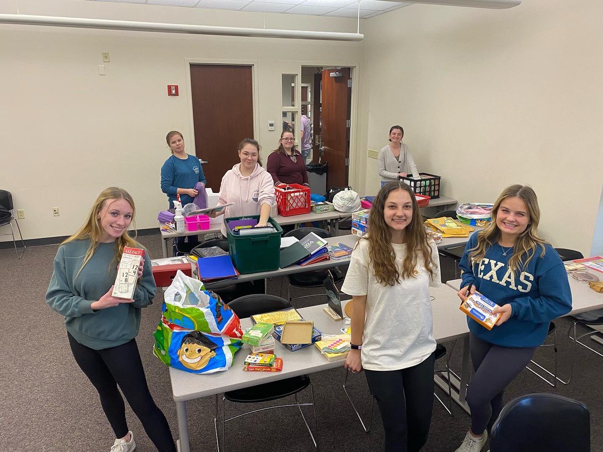 ONUEDU's tweet photo. Our CEA team met tonight to prep for our upcoming Student Teacher Garage Sale! Save the date…April 13! More information coming soon! https://t.co/WQgFD4eWf3