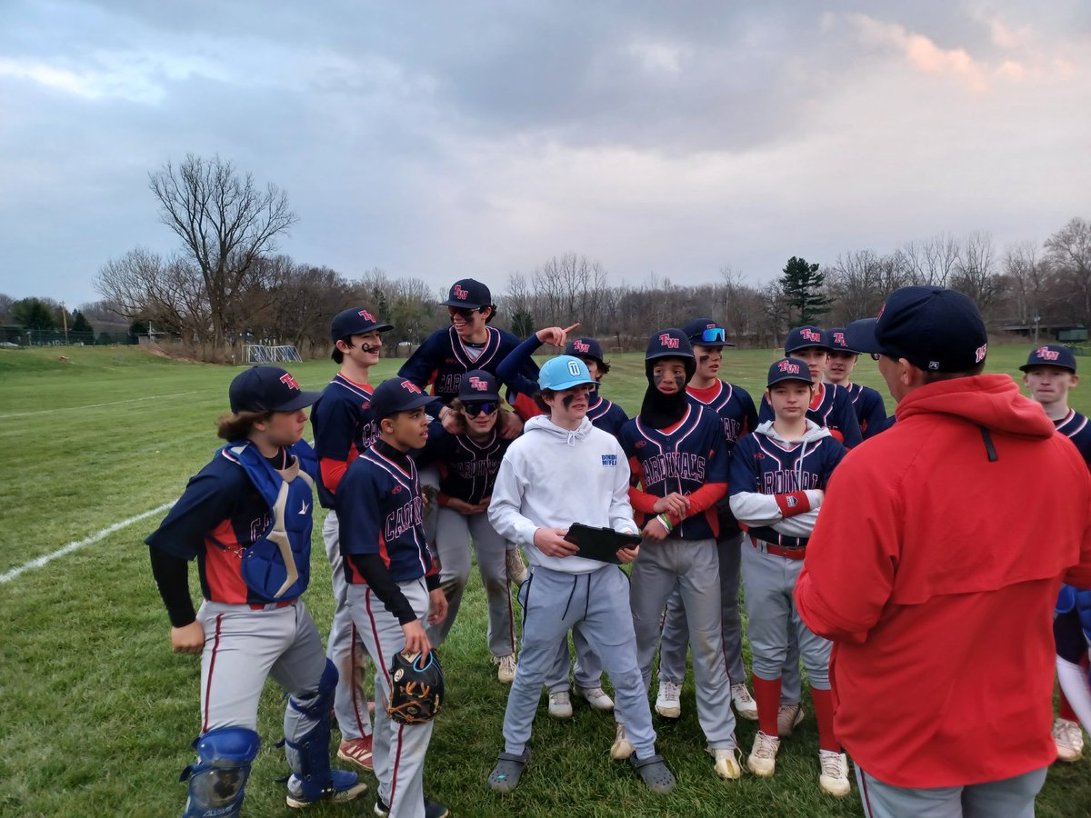 azupfer's tweet photo. TWHS freshman baseball start off the season (1-0) right with a BIG 11 - 10 comeback win against St Charles. Thanks to Team Manager Will and the @CraziesCardinal for bringing the hype.  Harrison Gill goes 5 strong innings in the win.  @TW_Baseball @TWHS_Cardinals https://t.co/ZhptVXDx0K