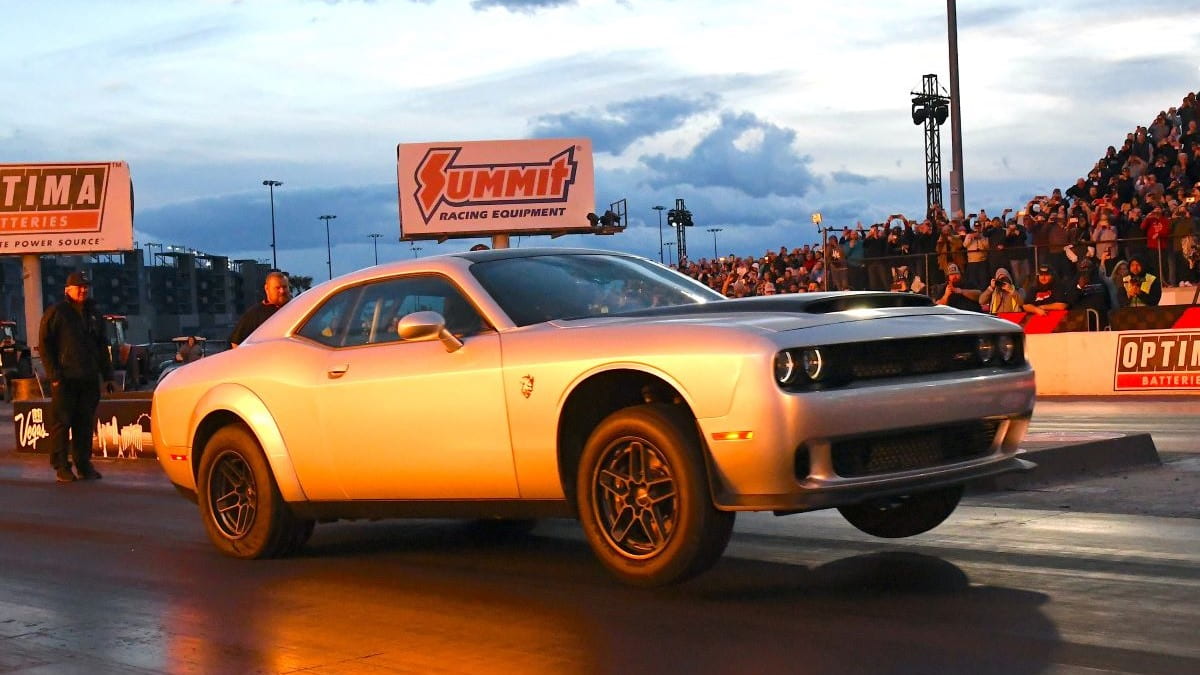maryconwaymedia's tweet photo. Now that you have seen the 1,025 horsepower 2023 Dodge Challenger Demon 170, here is how you order it!https://t.co/uLfxuHk6zX #Dodge #DodgeLastCall #RoadKillNights #DodgeChallenger #Stellantis https://t.co/VXOo25Y1KU