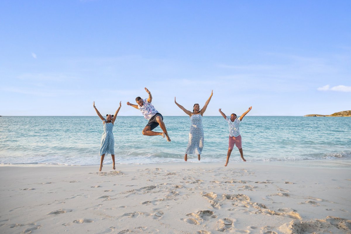 Lauren_Powell12 tweet media