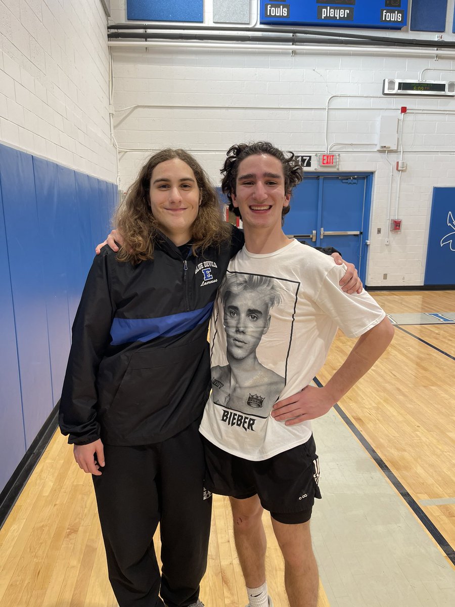 PhysedguyHAHN's tweet photo. Great hard work from our boys today against a extremely challenging team. Great work overall from all the guys.Great goals scored by seniors Ryan and Jake!!! Keep up the hard work gentlemen! #EHSLacrosse https://t.co/ZO60RnF9bf