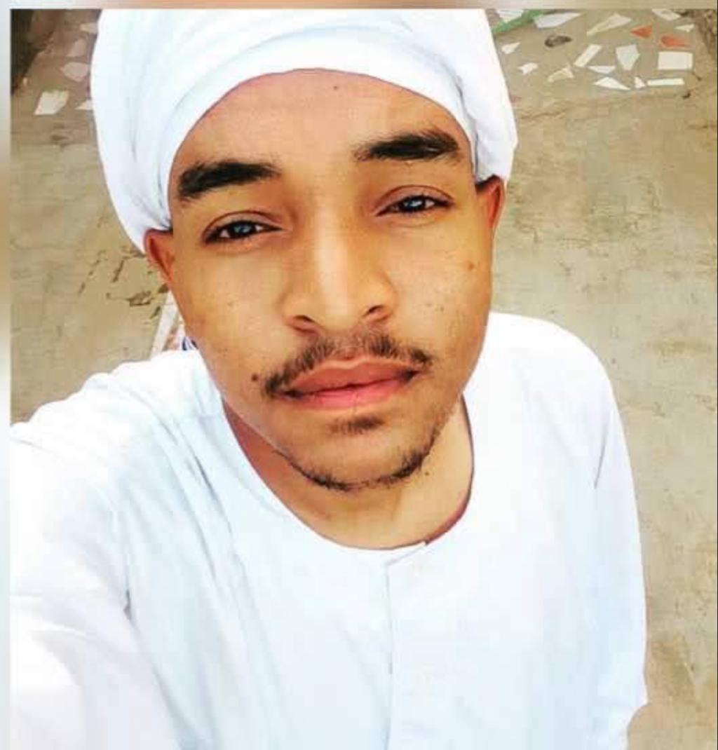 MoizMustafa10's tweet photo. كيفن مده ما نشوفك كيفن يعني ما نلاقيك
(سنه من شوفتك الغاليه سنه من ضحكتك)
الف رحمه ونور. تنزل عليك يا رب 😭😭 https://t.co/ocAxicIjnV