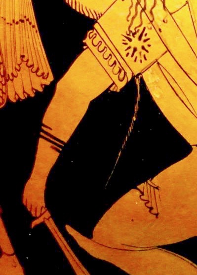 amayor's tweet photo. Tattoo or snake bracelet on this Amazon's right arm?
#AncientAmazon #tattoo https://t.co/w4URxT7hU2