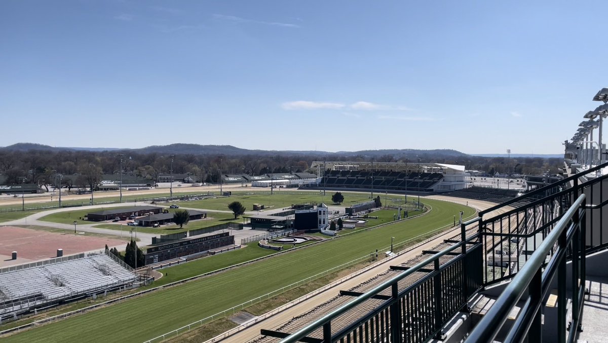 annieorourke_1's tweet photo. Great to visit @ChurchillDowns today! Only 38 days until we’re back here for @KentuckyDerby 149🌹@FlyingStartNews #GFS2224 https://t.co/7nm58tcg5o