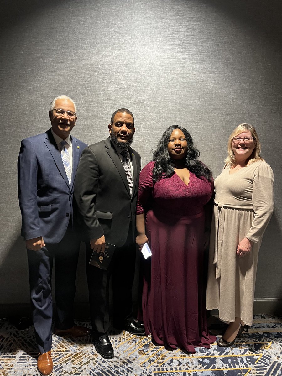 Dorothy Garrity (@dorothy_garrity) on Twitter photo Celebrating our @BHSOfficial Teacher of the year, Kimberly Coleman! Congratulations on your hard work for our students! <a href="/HamptonCSchools/">Hampton City Schools</a> Celebrating our @BHSOfficial Teacher of the year, Kimberly Coleman! Congratulations on your hard work for our students! <a href="/HamptonCSchools/">Hampton City Schools</a>