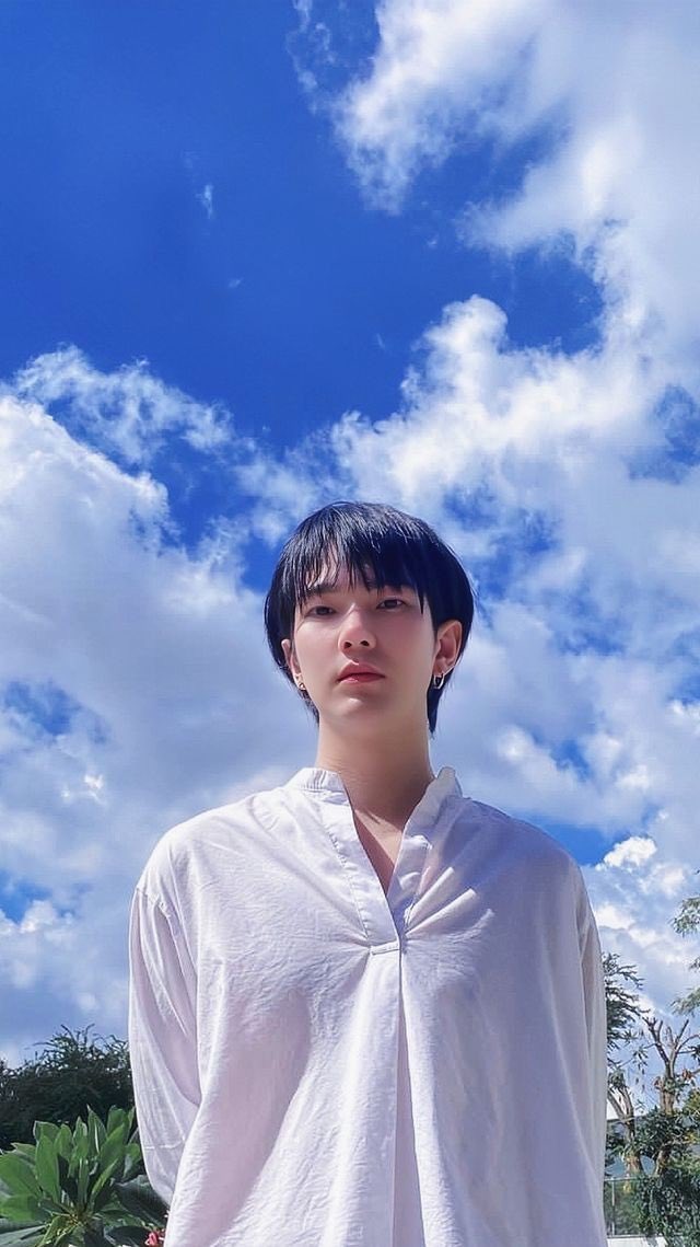 NuuNuch4's tweet photo. ตื่นเต้นจังเลยวันพฤหัสแล้ว ใกล้วันลงทะเบียนแล้วไม่ว่าจะได้เป็น1ใน800มั้ย แต่เราก็จะไปให้ได้นะ ขอให้เป็นวันที่ดี ขอให้บิวพบเจอแต่สิ่งดีๆ ดูแลสุขภาพด้วยนะ รักและคิดถึงทุกวันครับ💙💙
#makeitaBuildday
#BuildJakapan 
@buildbuilddd 
#Beyourluve https://t.co/FPSyO0U3YJ