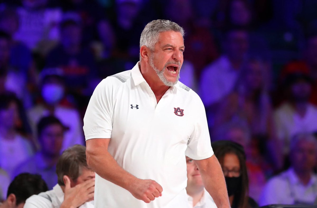 CBKReport's tweet photo. Rank these SEC coaches in order:

Eric Musselman
John Calipari
Nate Oats
Bruce Pearl https://t.co/sbUwizapXr