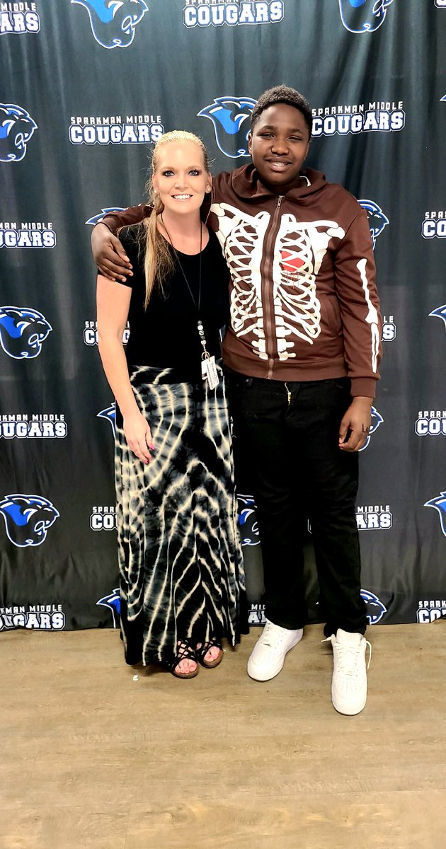 Amy Deweese tweet media