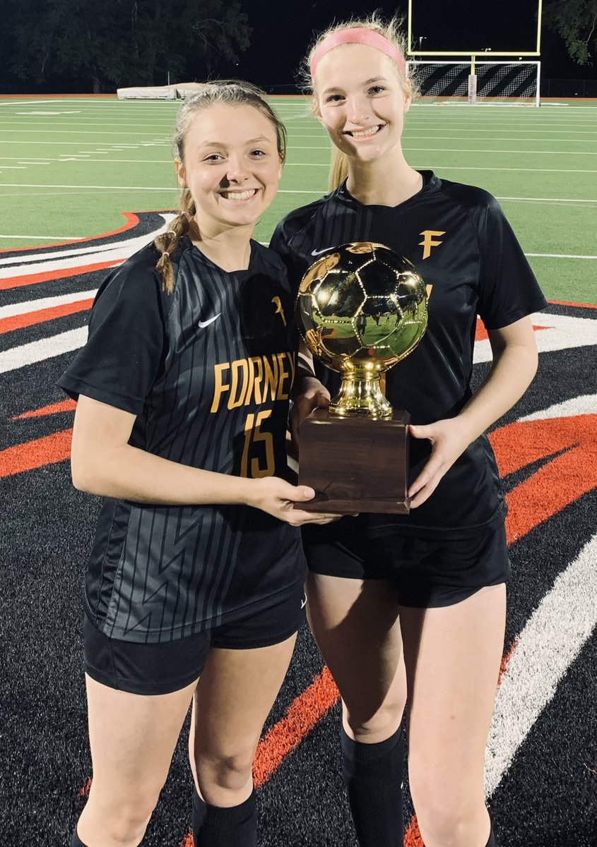 ForneySoccerLRS's tweet photo. Nice Bling 🏆📸 https://t.co/5rITfhjFER