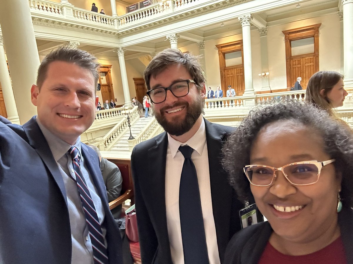 GeorgiaValues's tweet photo. Happy #SineDie #gapol! It was a good Session for #GeorgiaValues legislative priorities with passage of #SB61 which repealed the sunset of sick leave for working families &amp; the defeat of #SB221 which would have weakened voting rights. No SB221 elements were amended to other bills! https://t.co/6A8LPxnsrA