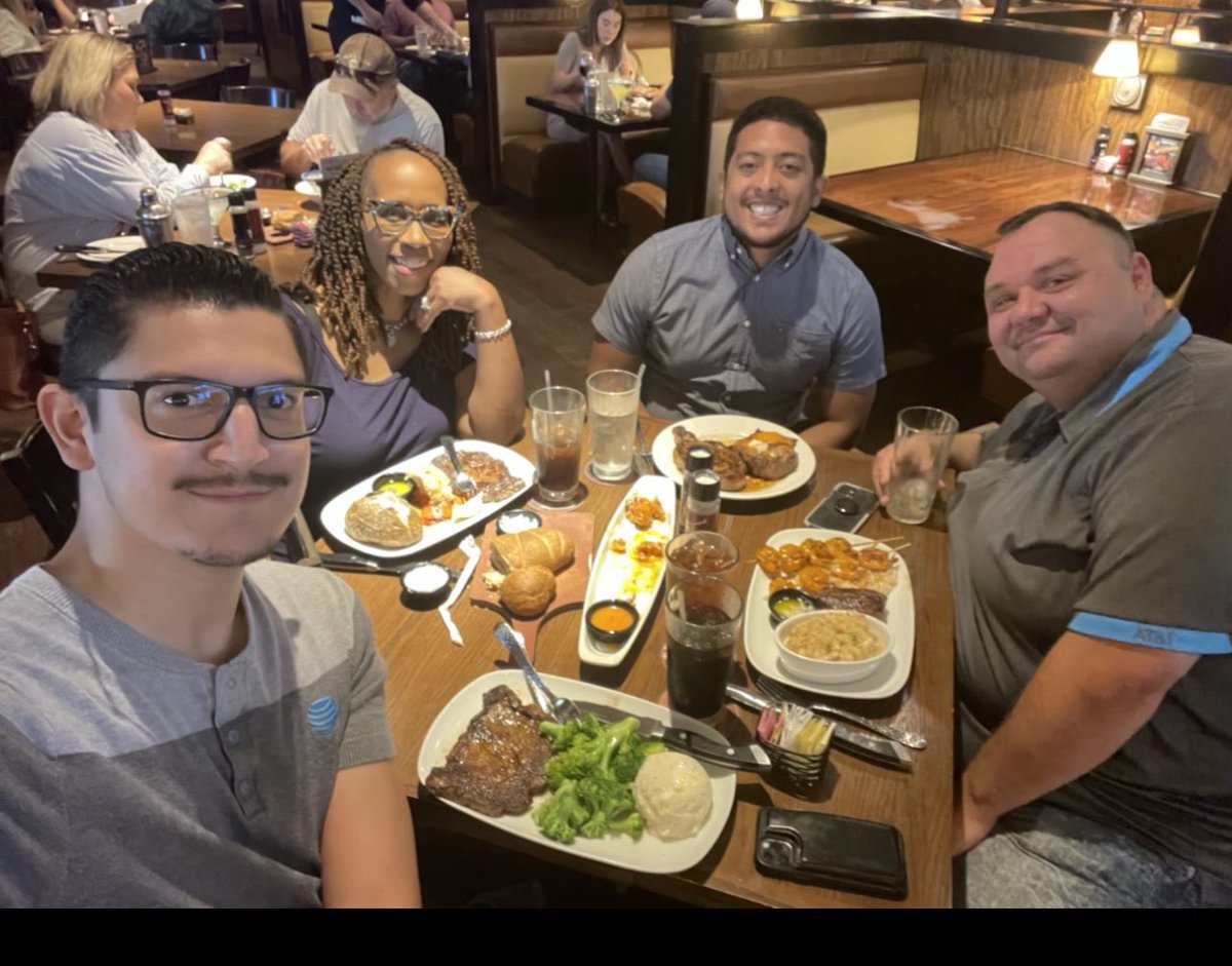 Michael Mandujano tweet media