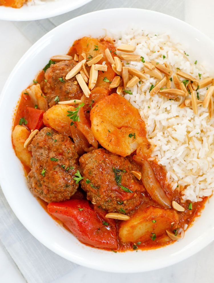 trend_foodh's tweet photo. ثريد  

وصفات ( فطور وسحور )  سهله و منوعة ولذيذه 🌃🍽️ https://t.co/cHKtMFxR8B