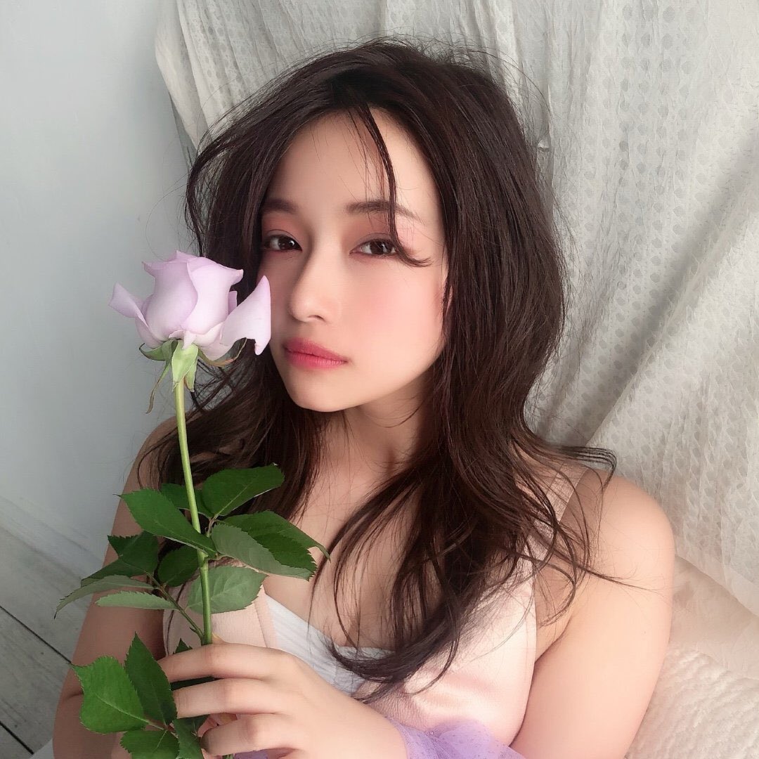 LSM217's tweet photo. さえぴぃ、26歳のお誕生日、

おめでとうございます+

モデル、女優として活躍する

さえぴぃは本当に眩しくて

輝く私たちの押しです☺

今年も紗英ちゃんにとって

幸せと喜びでいっぱいの

1年になりますように!!

사에삐 생일축하해!!

#무라세사에

#村瀬紗英生誕祭2023

#HAPPYSAEPYBIRTHDAY https://t.co/vg0X3O2cXp