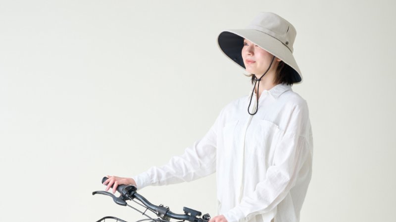 サンバリア100 ウィンドハット 世知辛い M（サイクルハット） アイボリー 帽子