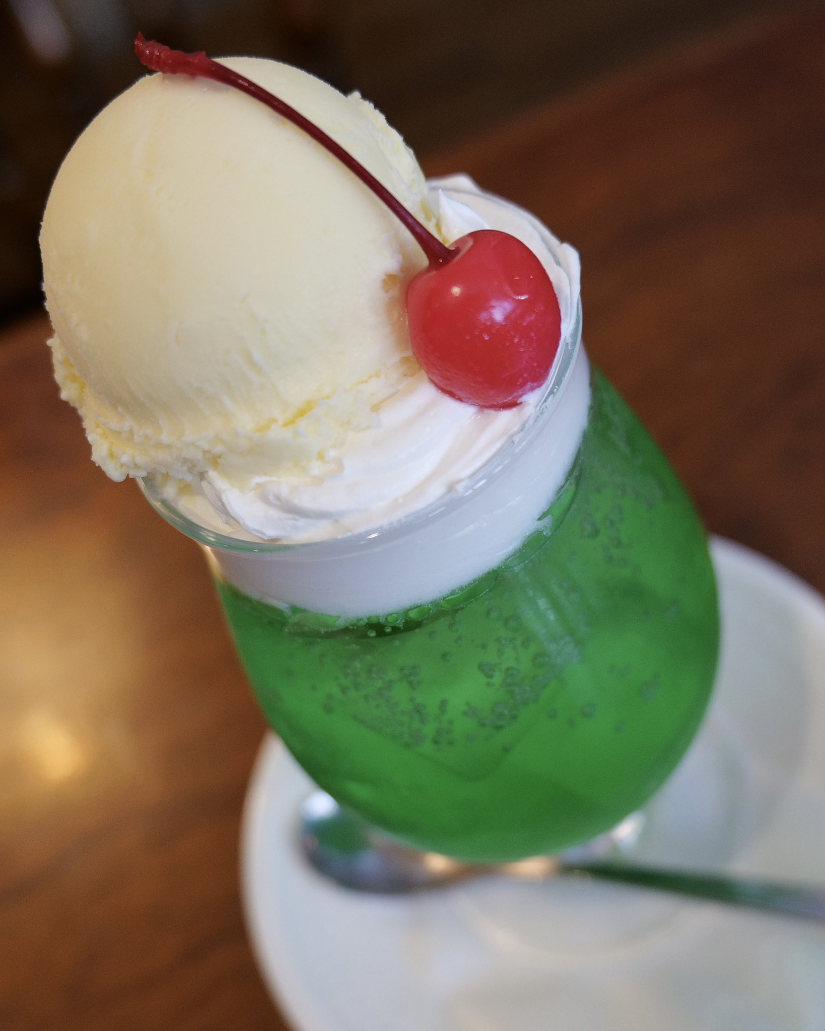 【限定1セットのみ】金運を爆上げするくまとミルキーな香りのクリームソーダチーム クリームソーダボーイ (@Creamsodacircle) / X