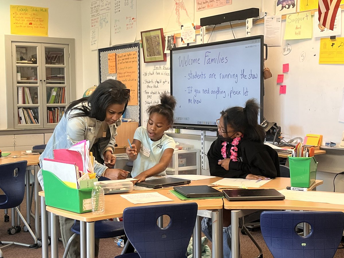 BMESBobcats's tweet photo. Student Led Conferences have returned to BME! Our amazing students led the way with sharing their portfolios, achievements, and goals for Q4.  It’s a family affair.  #oneBME strong finish! @CvilleSchools @ELeducation https://t.co/9ERMyFaMbs