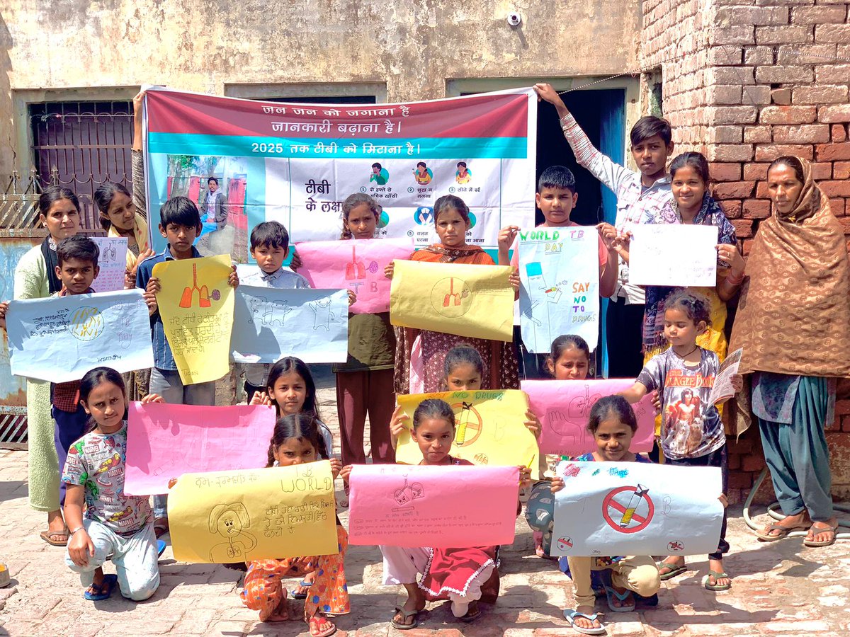 NTEPPatiala's tweet photo. TB Awareness Activities continues...
@AshokBh83271526 
@DHSPunjab 
@DproPatiala 
@DrBharatippawar 
@mansukhmandviya 
@MoHFW_INDIA 
@TbDivision 
@TBHDJ https://t.co/C4KCOTU2vo