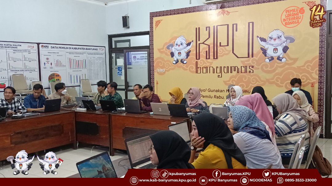 kpukabbanyumas's tweet photo. #temanpemilih #sedulurkpubanyumas KPU Kabupaten Banyumas menggelar rapat koordinasi Persiapan Rapat Pleno Rekapitulasi DPHP di PPK dan PPS di Aula KPU Kabupaten Banyumas, Rabu (29-03-2023).
#kpubanyumas
#kpumelayani
#pemilu2024
#ppk
#daftarpemilih
#datapemilih
#DPHP https://t.co/6bCIsWsCTY