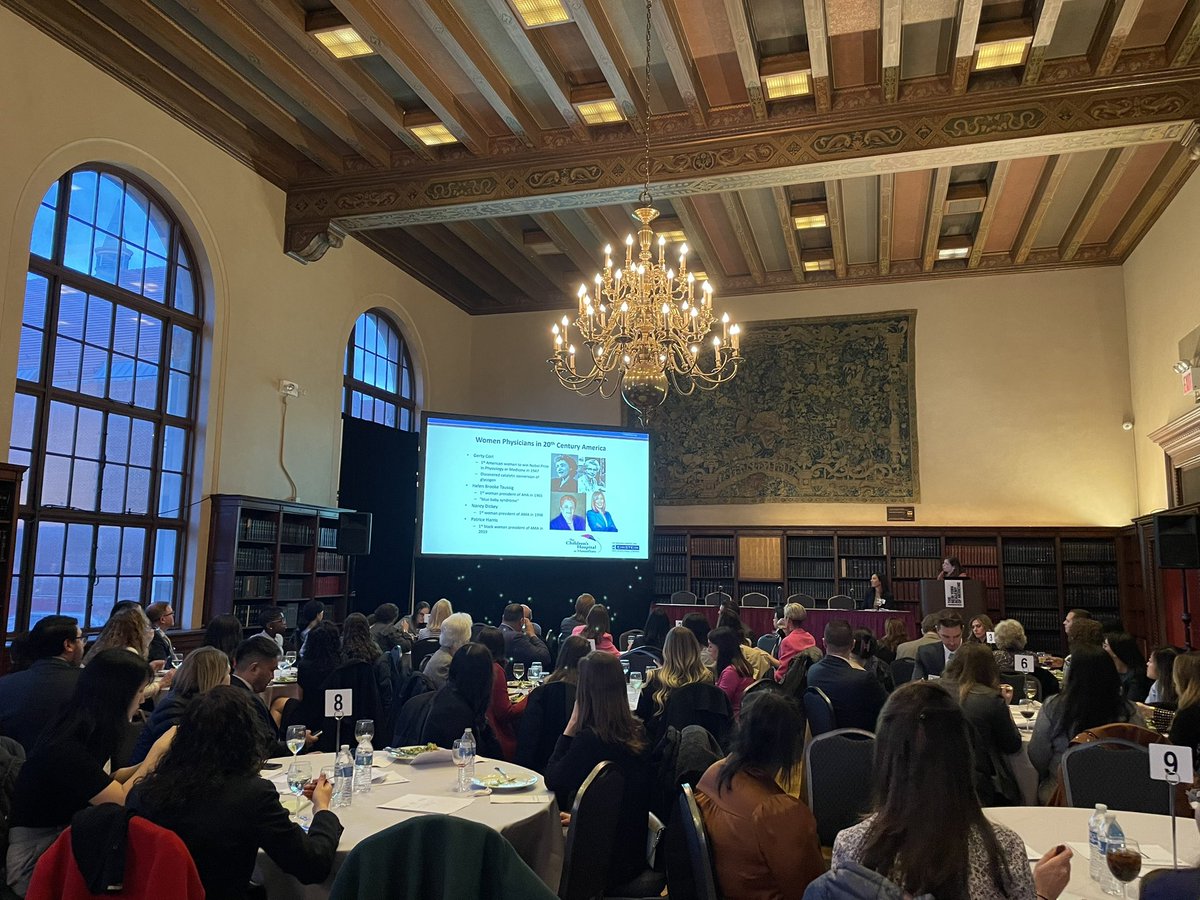 A wonderful evening at the Inaugural Dinner for the Society for Women in Urology / New York Section, at the NY Academy of Medicine. So many impressive women in Urology from the tristate area in one room. Thank you to @NYSAUA, @SWIUorg, & @bsc_urology for supporting this event!