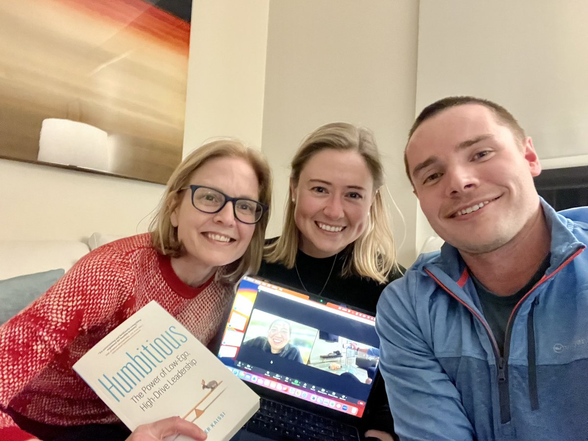@AcademicSurgery #AASChat A2: The obvious answer is to join AAS, where mentors hold book club on the night of society tweet chats! @MGHSurgery @NorahLiang @dcron09 @lubitz_carrie