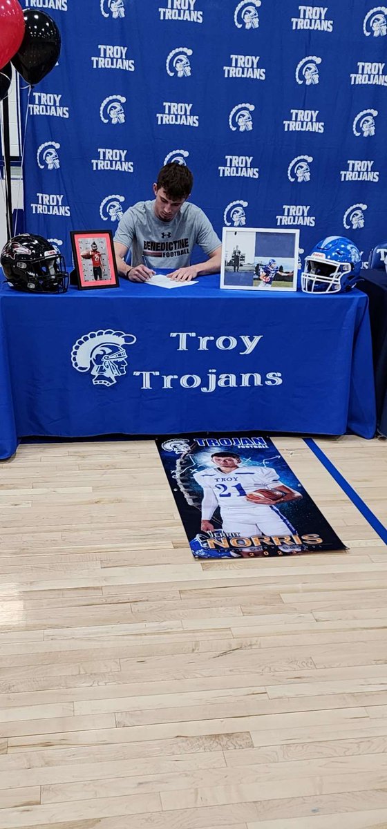 NorrisJerrit's tweet image. Official❤️🖤
@RavenFootballBC #mules