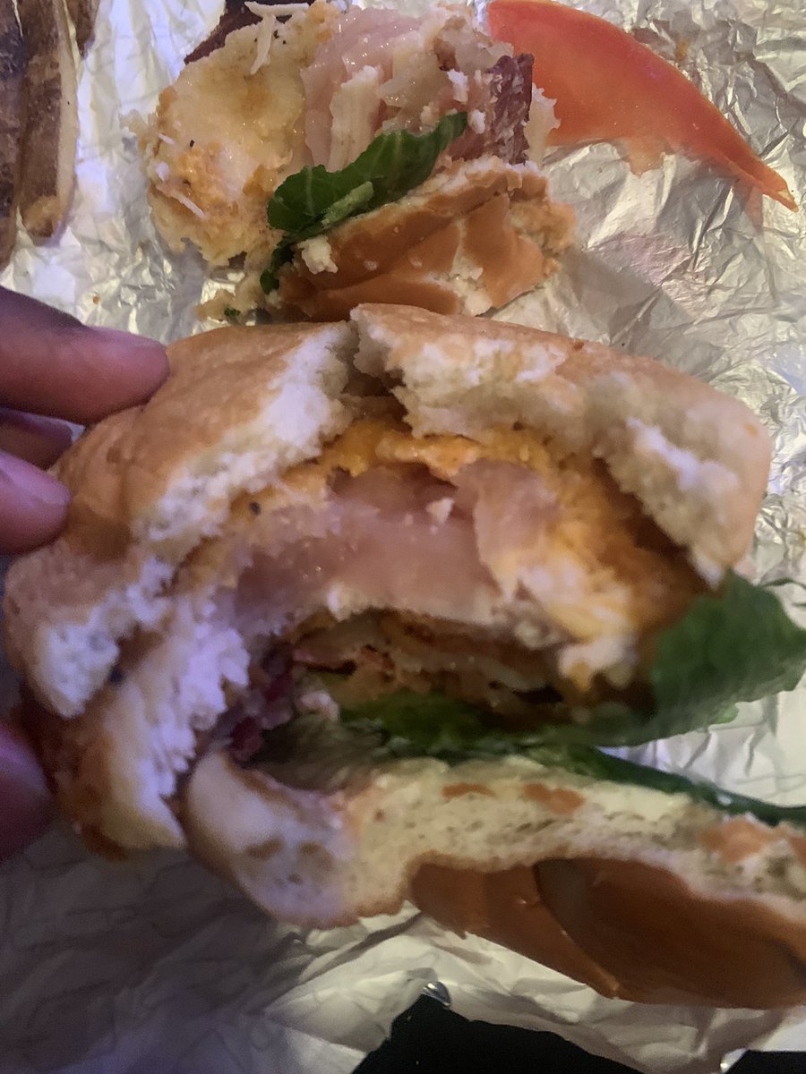 JaquandreK's tweet photo. @Wendys tried to kill me https://t.co/drL2bEE5fm
