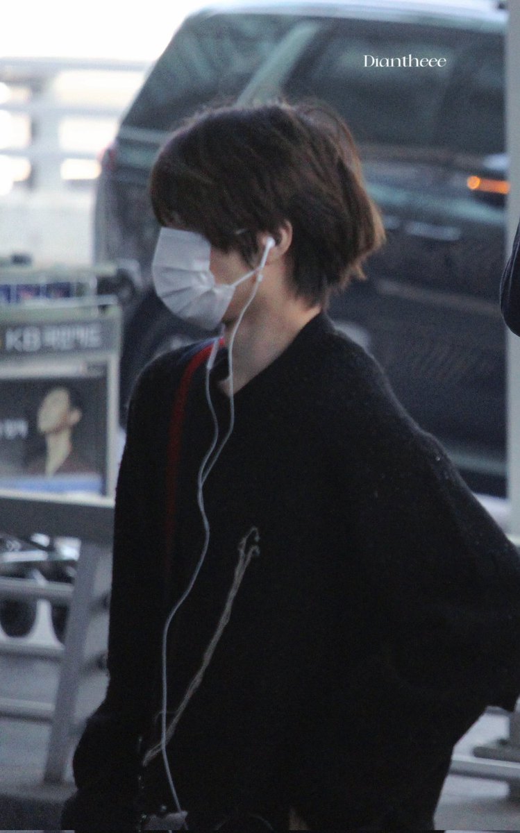 ujeong5627's tweet image. 230330 인천공항 투바투 출국
센스쟁이들~잘 다녀와💙

#투바투와함께한4년내일도함께할우리 #연준 #수빈 #휴닝카이 #범규 #TOMORROW_X_TOGEHTER