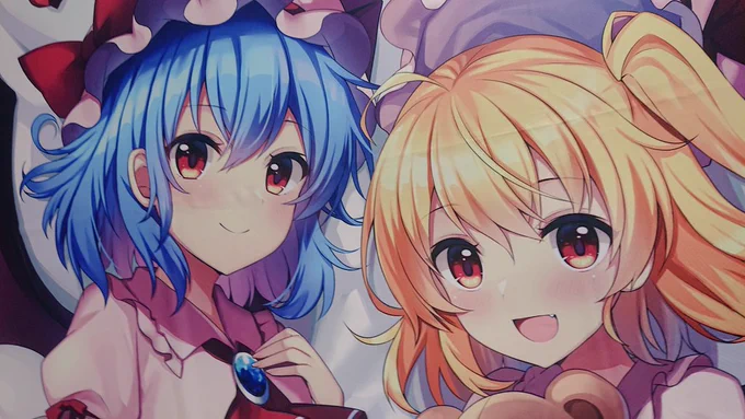 添い寝シーツ校正サンプル届いたけどでっか!写真撮るの下手で色沈んでますけど印刷綺麗でした! 